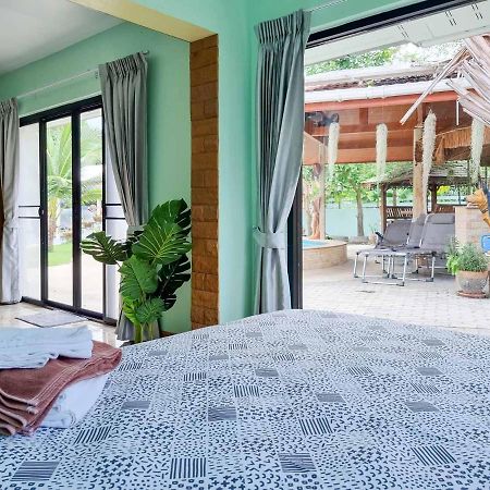 Tina'S Living Paradise - Guesthouses With Private Pool Ban Phe Luaran gambar